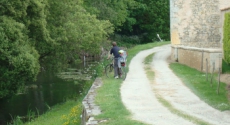 Chemin de randonnée à Jaunay-Clan