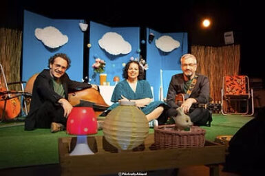 Spectacle histoires Histoires Concert présenté par la Cie Barket de Fraises