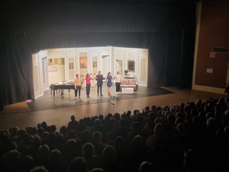 Festival Clans du rire 2025 - salle de spectacle avec public