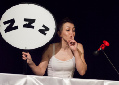 Surprises en contes Spectacle circassien par la compagnie Lazari