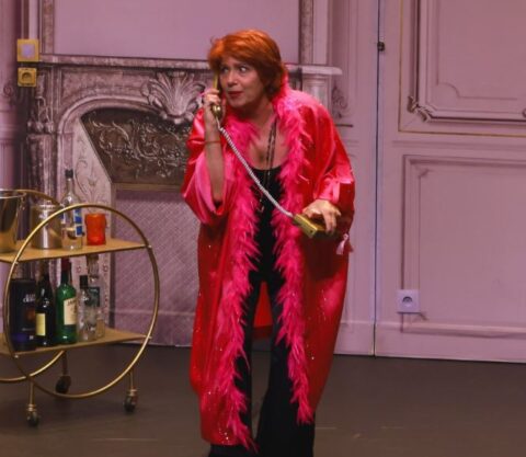 Véronique genest dans la pièce les grands ducs